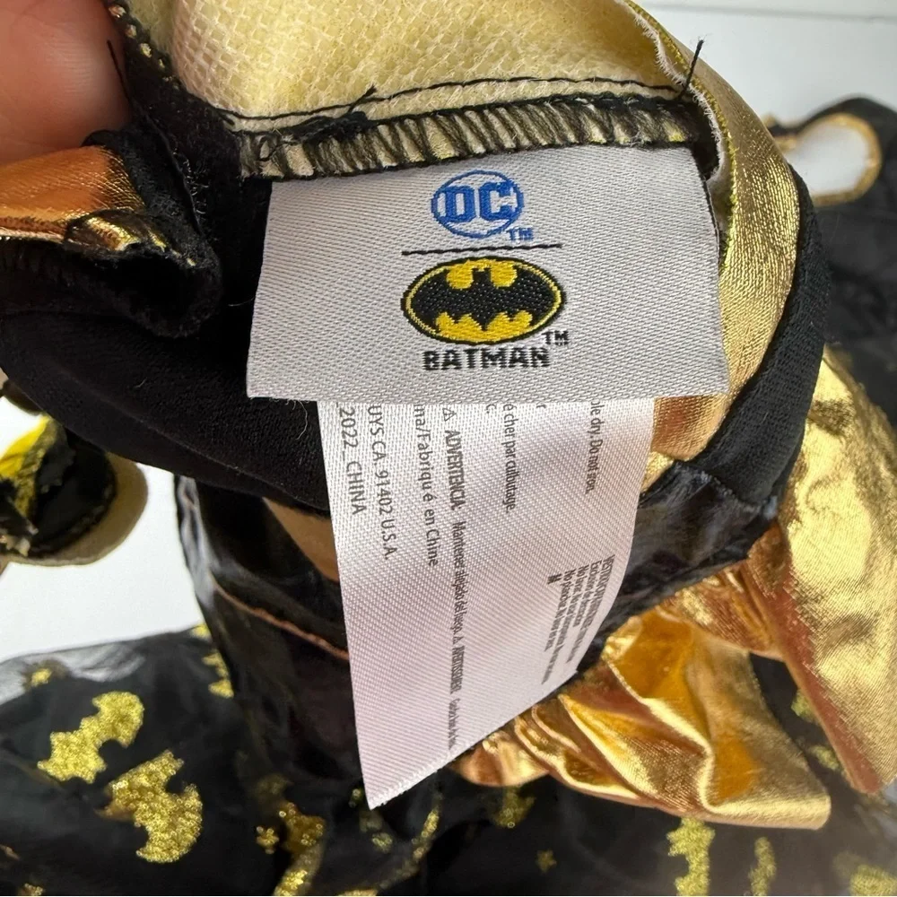 Girls Medium 7-8 Batgirl Costume Dress 5 Piece. Black and Gold